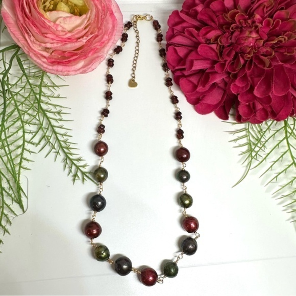 NEW⚜️Baroque Pearl & Garnet Hand Linked Necklace